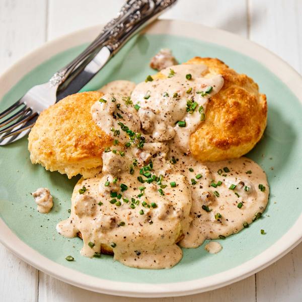 Buttermilk Biscuits & Sausage Gravy with Fresh to Market Sausage