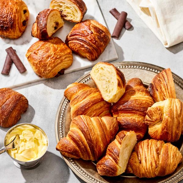 Croissants and Pain au Chocolate