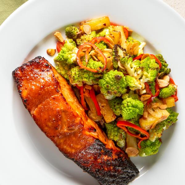salmon-romanesco